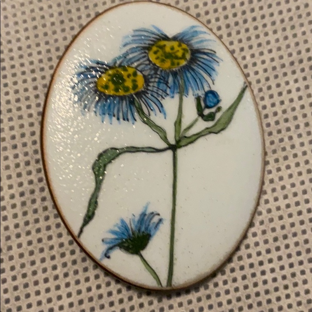 de Passille Sylvestre P.S. enamel brooch vintage
